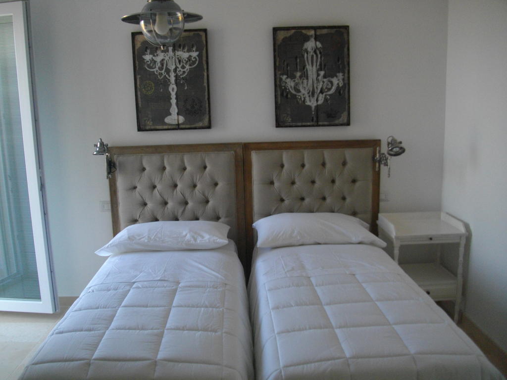 B&B Villa Cinzia トッレ・サンタ・サビーナ 部屋 写真