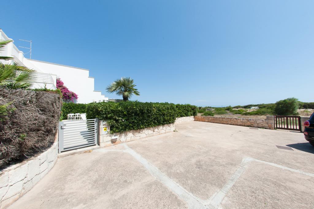 B&B Villa Cinzia トッレ・サンタ・サビーナ エクステリア 写真
